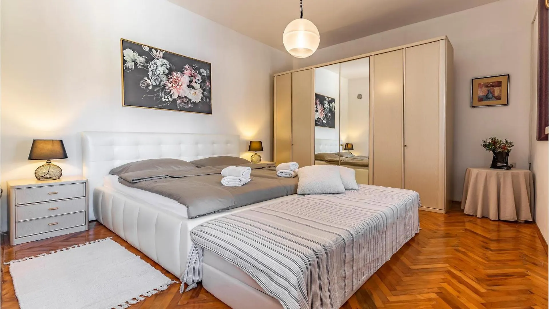 Holiday home 2 Bedroom Lovely Home In Pula Croatia